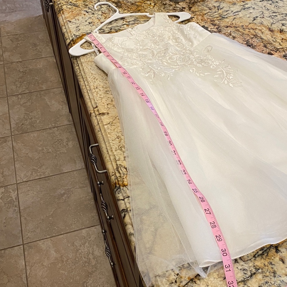 DAVID’S BRIDAL Flower Girl Formal Dress - Picture 12 of 12